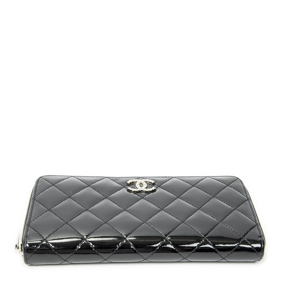 Chanel CC Zip Around Wallet - Picture 3 of 6